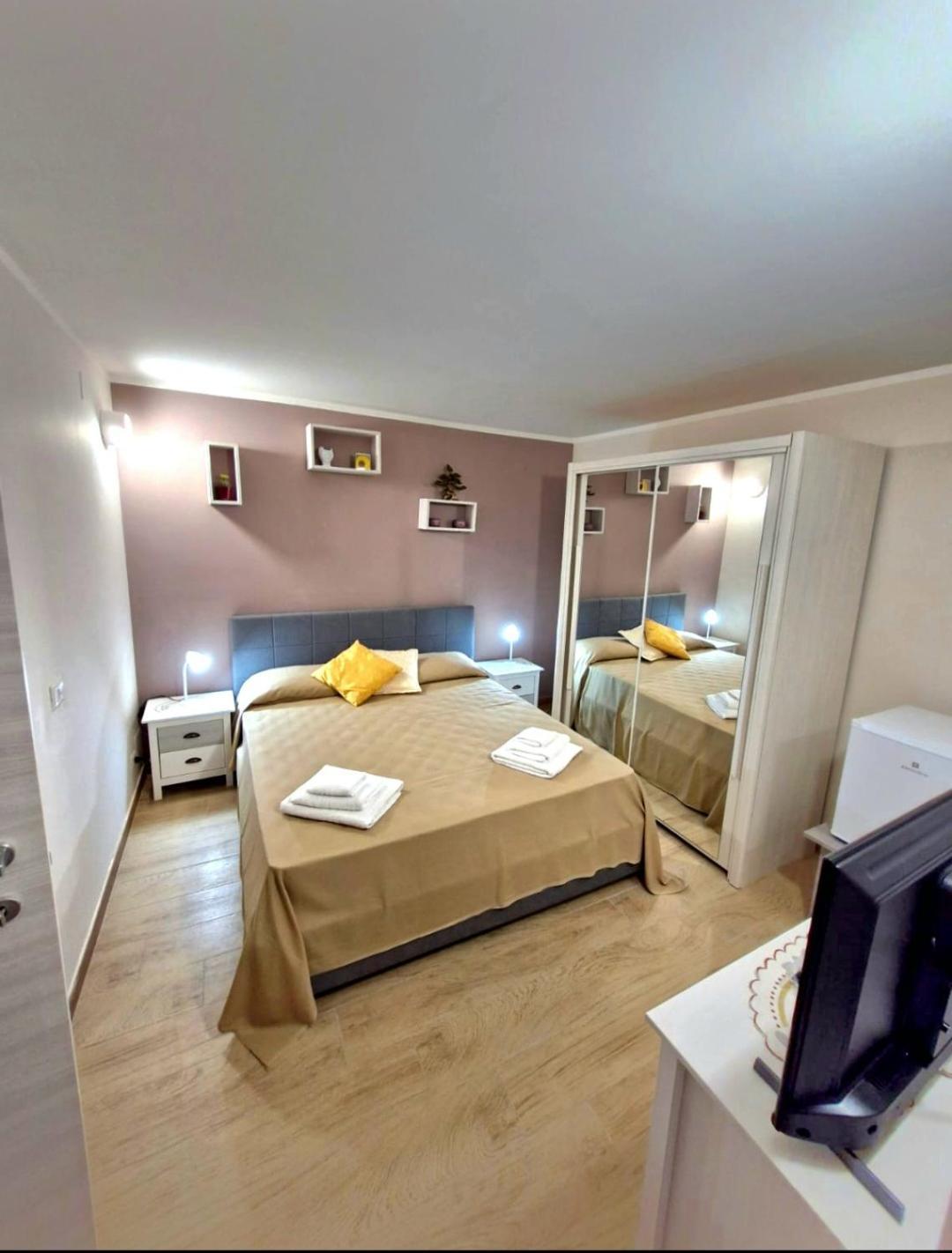 Medea Apartment Syracuse Exterior foto