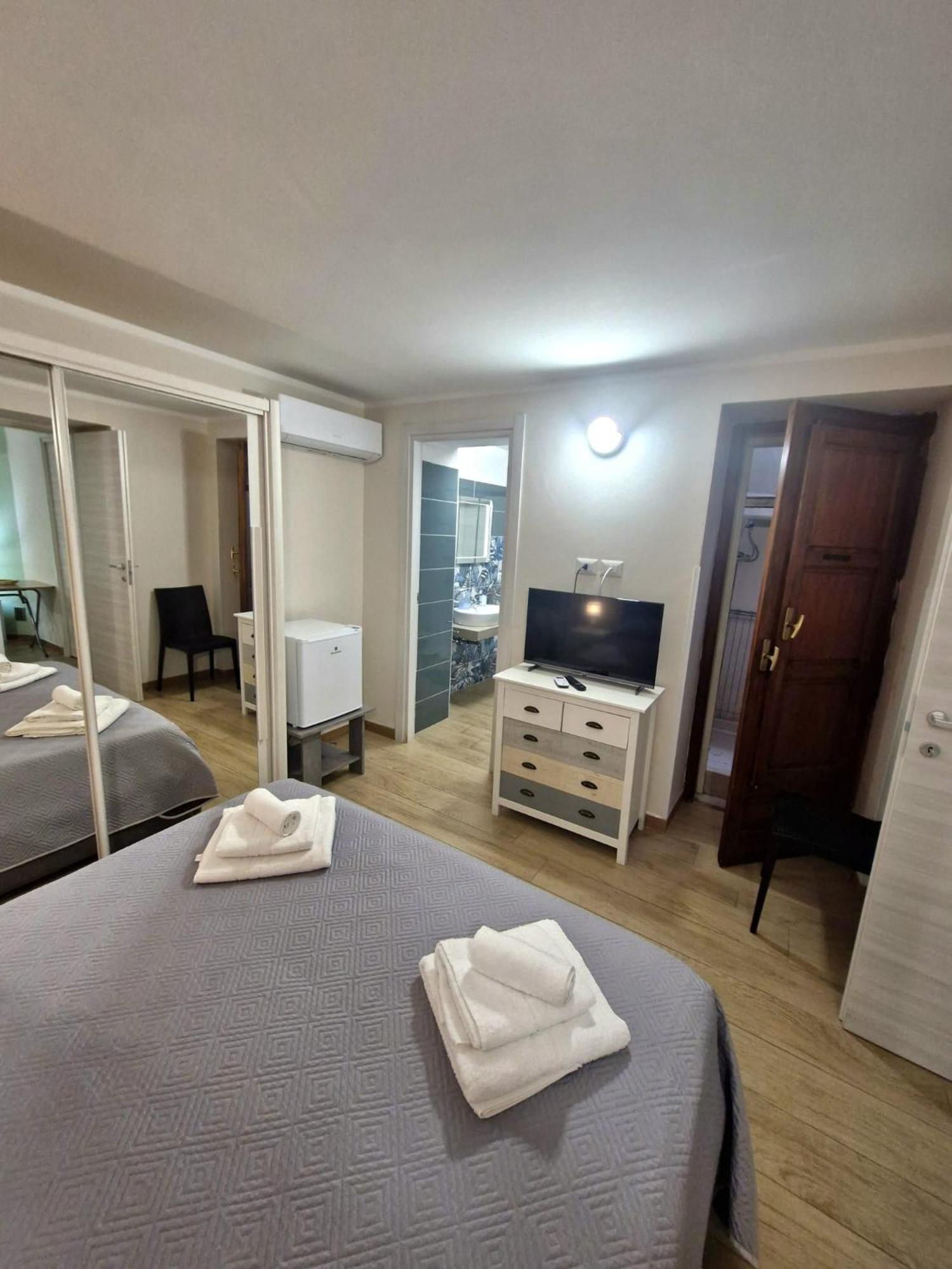 Medea Apartment Syracuse Exterior foto